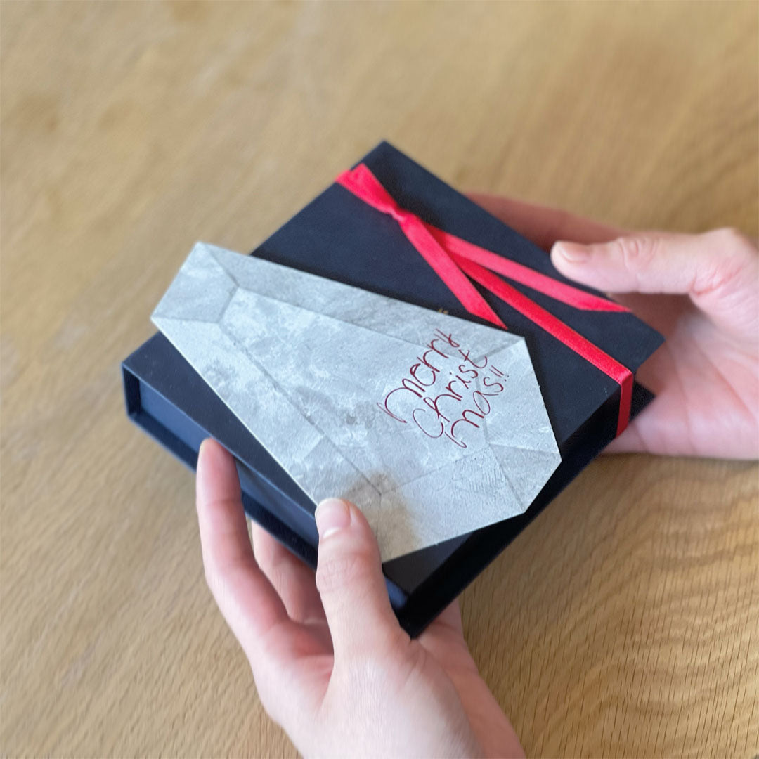 Gemstone-shaped card (with message)