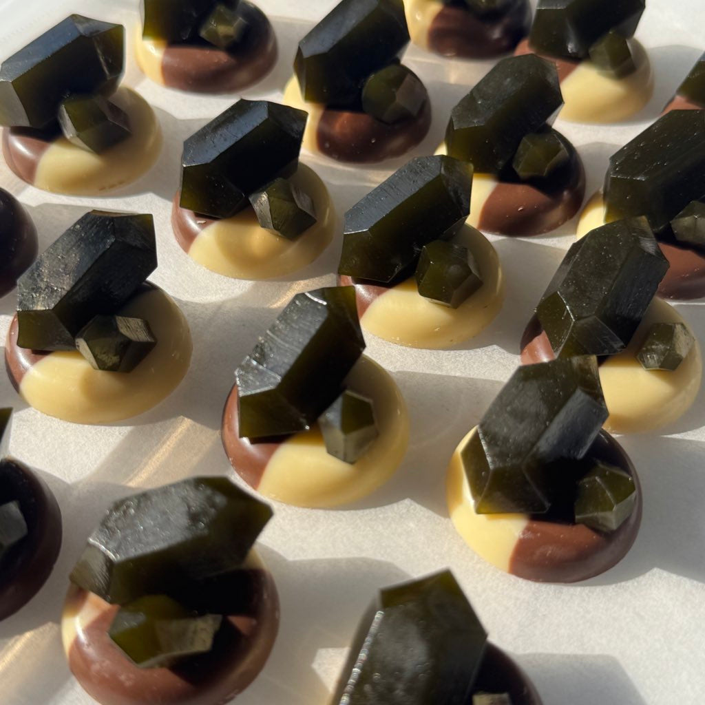 鉱物ショコラ 6粒　［期間限定］