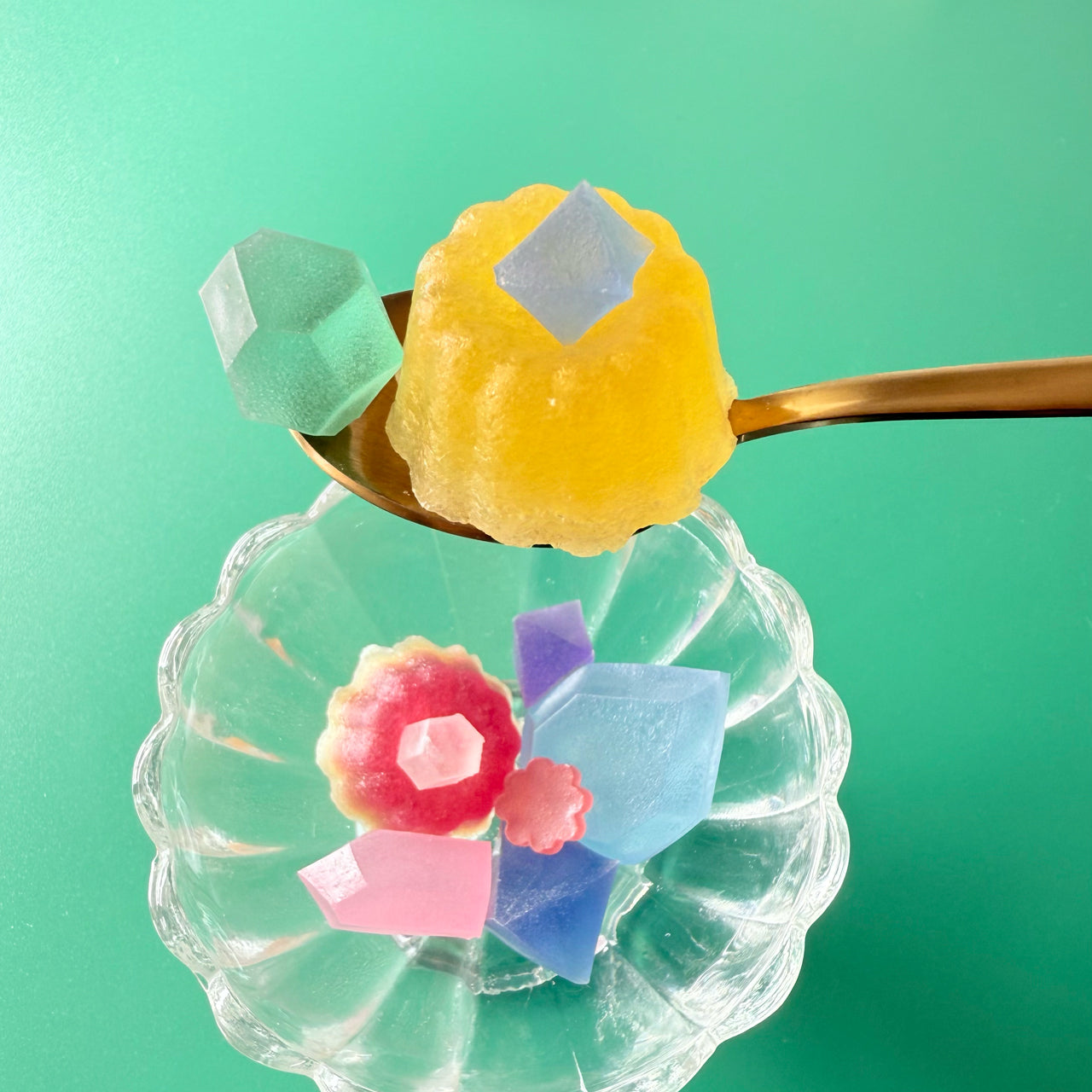 <予約> わさびの食べる音×ハラペコラボ　レトロ喫茶な宝石ゼリーのこうぶつヲカシ〈4粒箱〉　[期間限定]