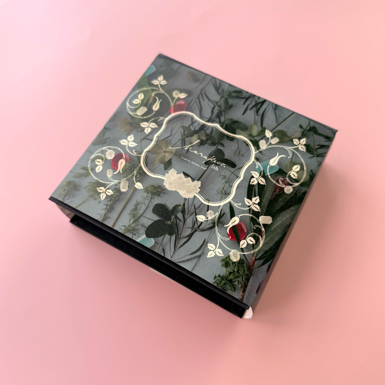 ルビーちゃんとエメラルドちゃんのこうぶつヲカシ4粒箱　[期間限定]　